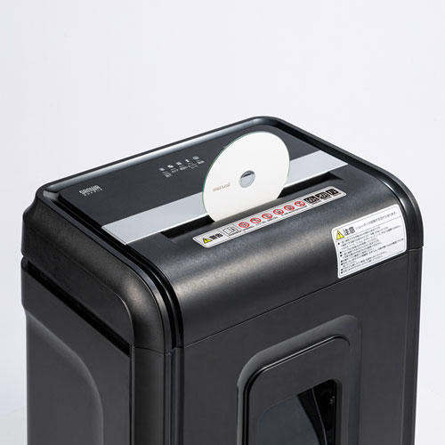 DVD、CD、クレジットカード1枚を細断できる